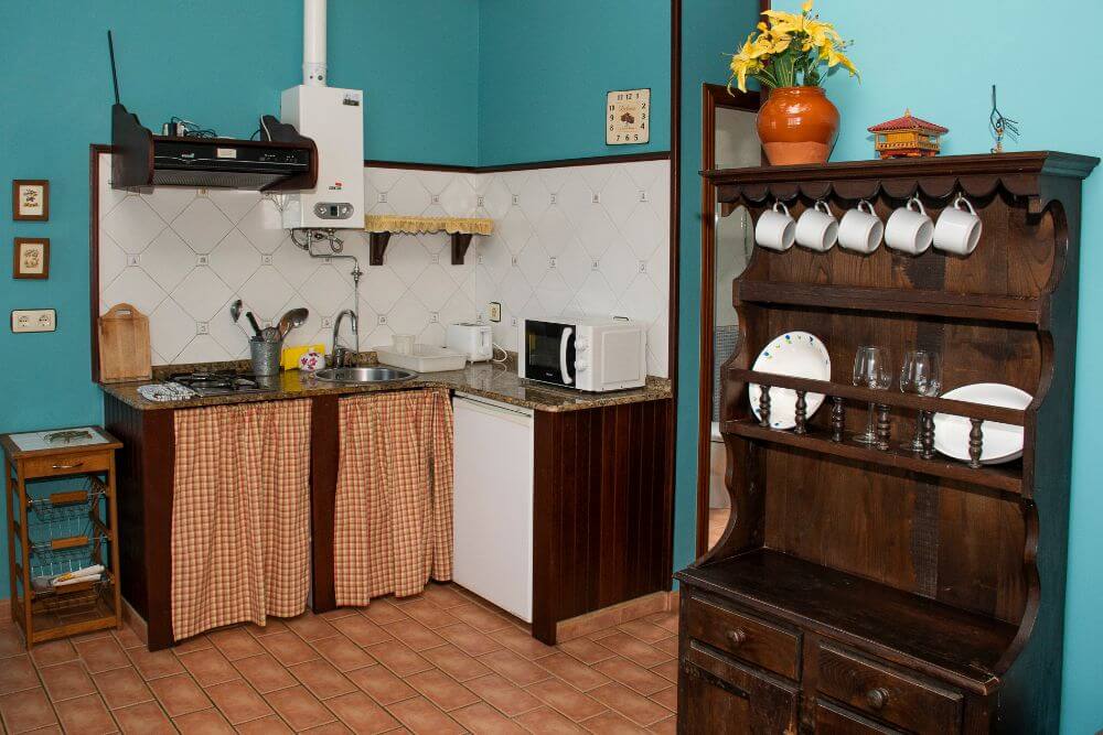 cocina apartamento figal, apartamentos rurales el cueto oviñana