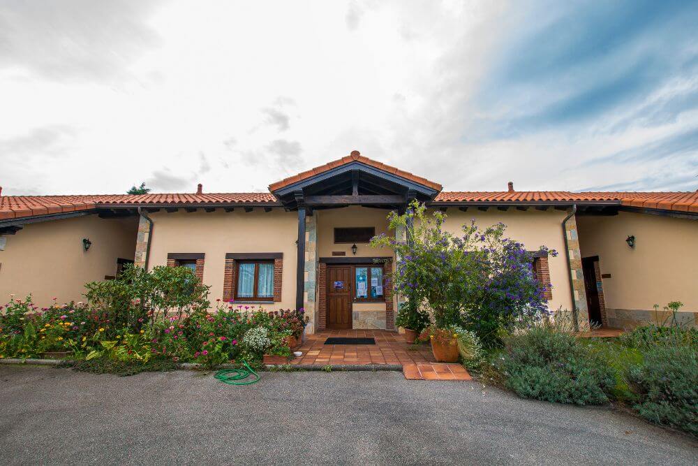 Apartamentos La Carbayala, dormir en Oviñana, Cudillero