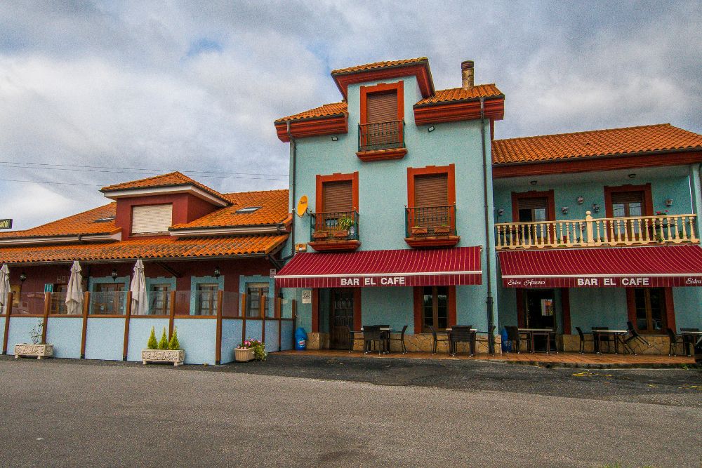 Restaurante El Café en Oviñana, Cudillero