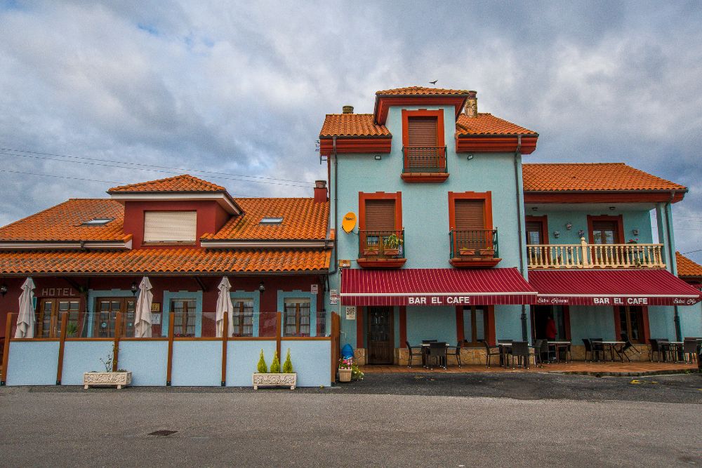 Restaurante El Café en Oviñana, Cudillero