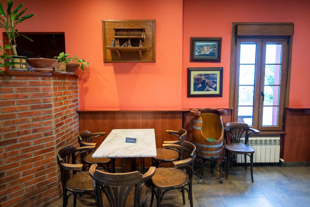 Restaurante El Café en Oviñana, Cudillero