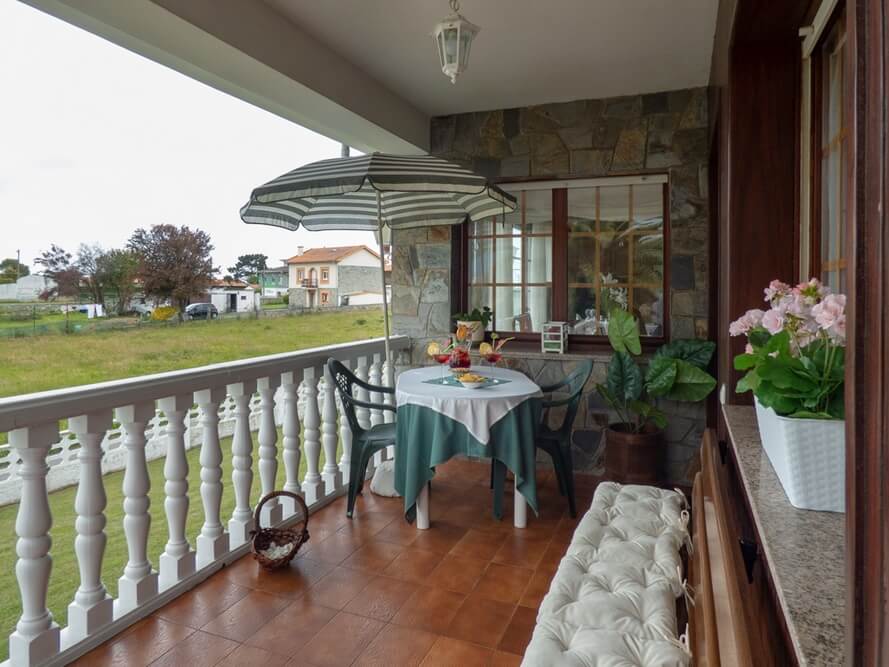 Terraza Casa Armando, Vivienda vacacional en Oviñana, Cudillero.