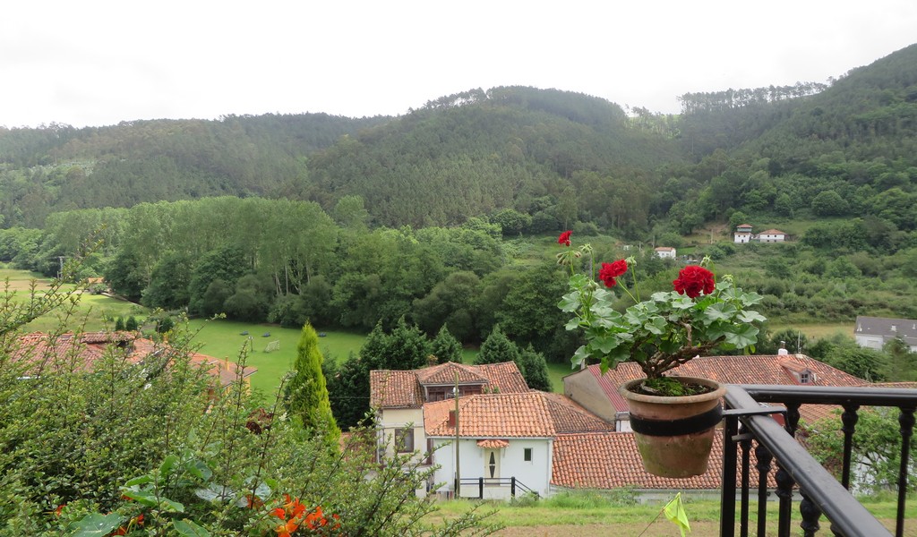 Vista desde la terraza Apartamentos rurales el Otero en Cudillero
