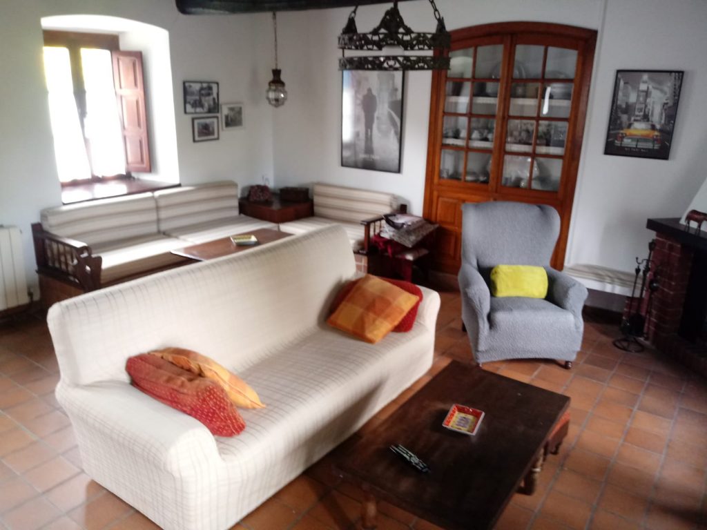 Salón Vivienda vacacional el cueto en Oviñana, Cudillero.