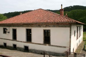 Casa Rectoral De Soto De Luina