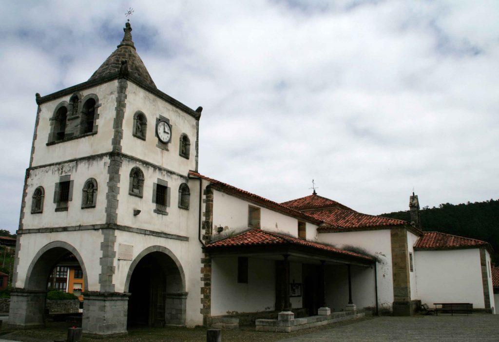 Iglesia De Santa Maria De Soto De Luina